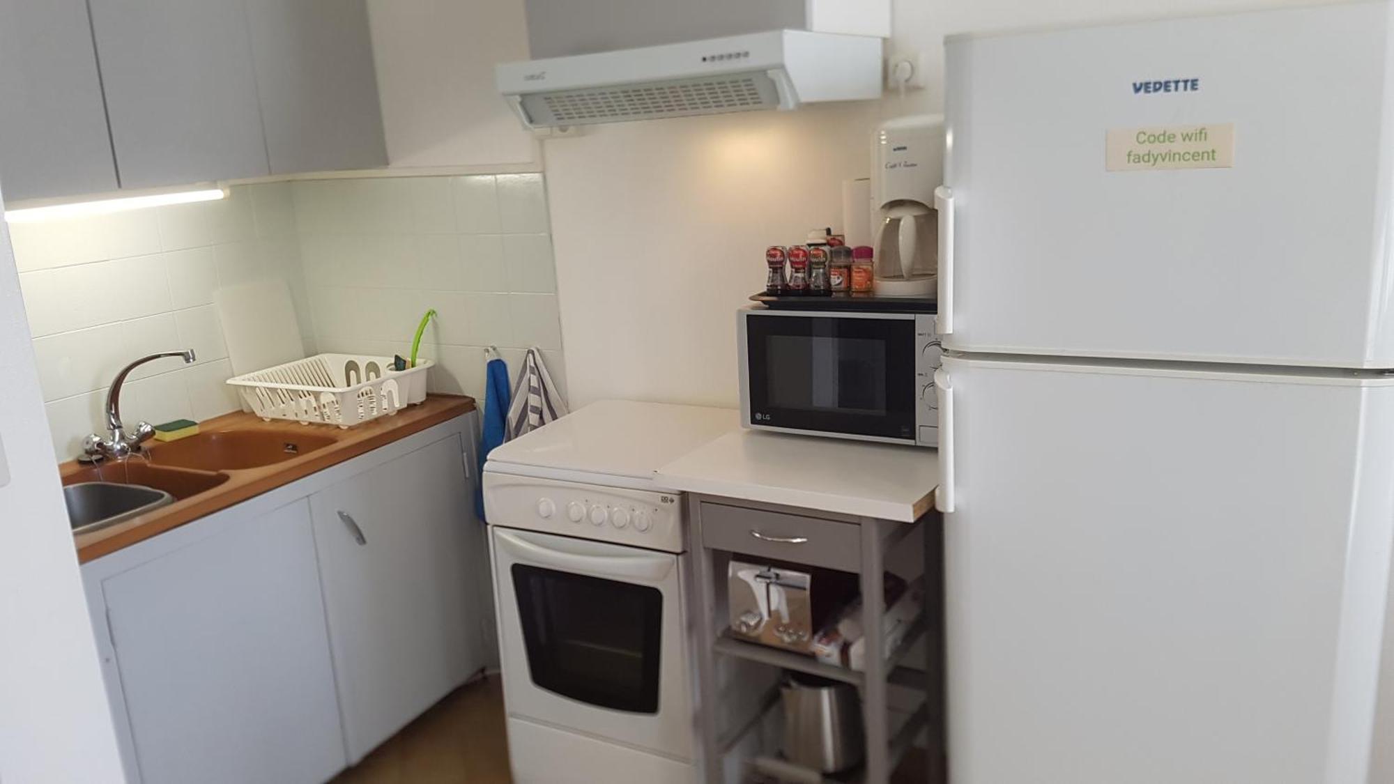 Appartements Coeur De Village Saint-Jean-du-Bruel Oda fotoğraf