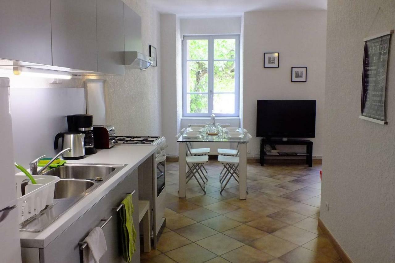 Appartements Coeur De Village Saint-Jean-du-Bruel Dış mekan fotoğraf