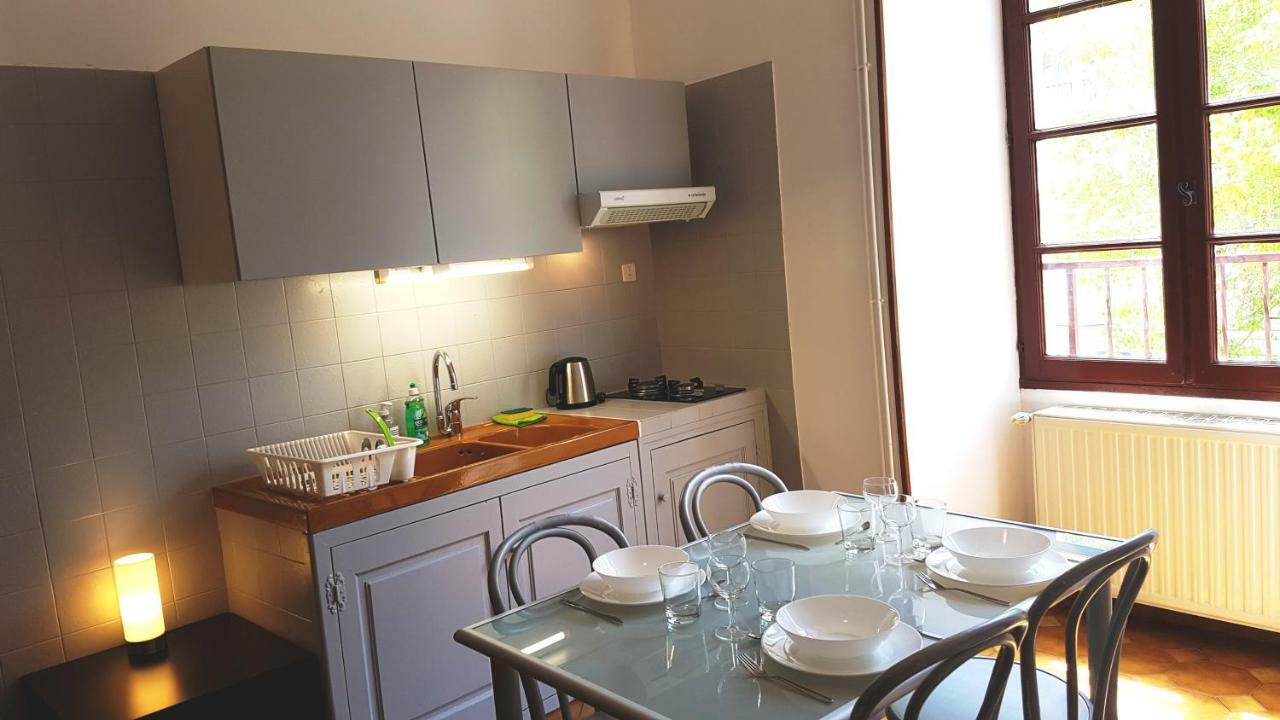 Appartements Coeur De Village Saint-Jean-du-Bruel Dış mekan fotoğraf